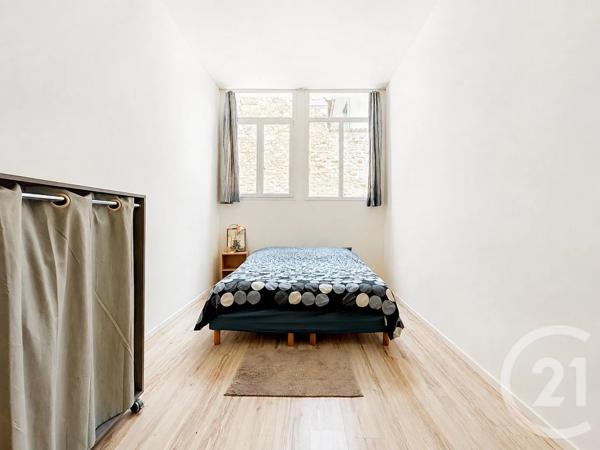 Maison à vendre  6 pièces - 141 m 2   CHATELAUDREN  - 22