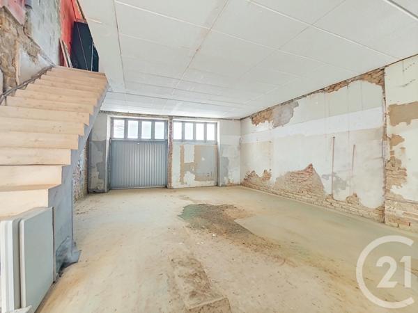 Maison à vendre  6 pièces - 141 m 2   CHATELAUDREN  - 22