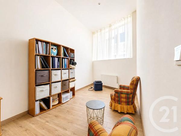 Maison à vendre  6 pièces - 141 m 2   CHATELAUDREN  - 22