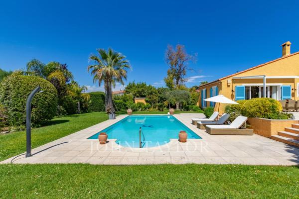 Cap d'Antibes | Plage de la Salis