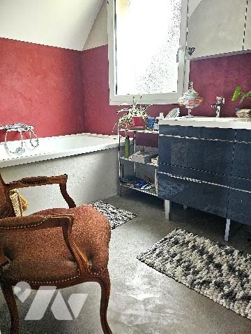 Maison 123 m² - sous-sol– 4 ch – Terrain 1300 m² – DPE C
