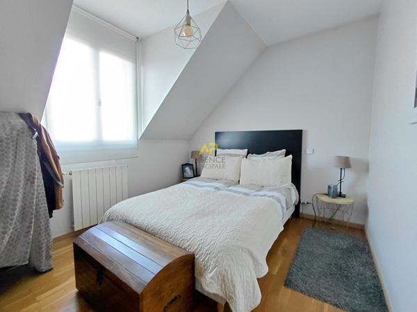 Montigny - 4 CHAMBRES €425 000 ** - Référence 1982