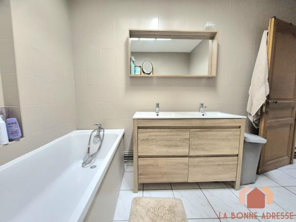 Maison mitoyenne 2 côtés à vendre, 3 pièces - Wattrelos 59150