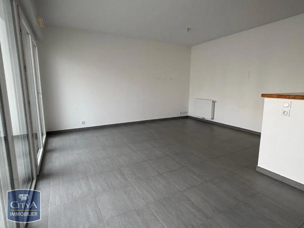 Appartement à louer 3 pièces 79.67m²