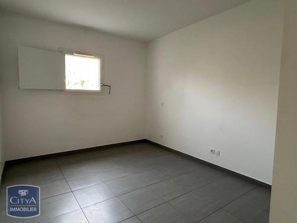 Appartement à louer 3 pièces 79.67m²