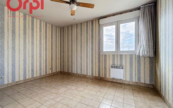 Appartement à vendre    2 pièces • 46 m2 Fréjus