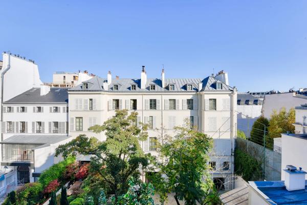 Rue Las Cases - Superbe Appartement avec Vues Exceptionnelles