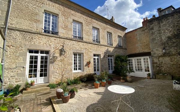 Maison à vendre    7 pièces •  Alençon