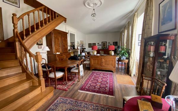 Maison à vendre    7 pièces •  Alençon