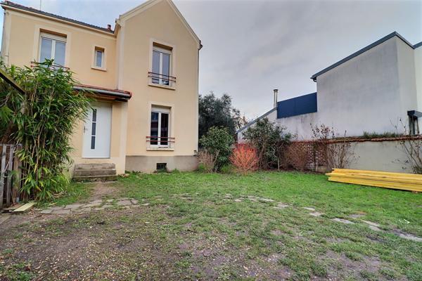 Maison Colombes 4 pièce(s) 140 m2