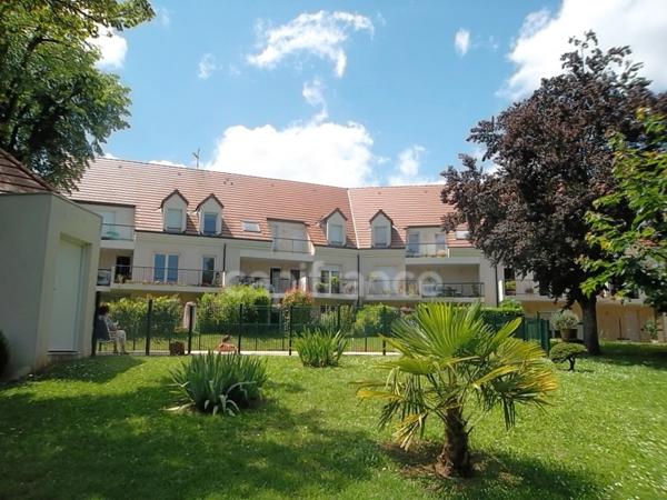 Appartement à louer 3 pièces de 83 m2 DIJON (21) quartier haut EIFFEL , balcon, cave, parking