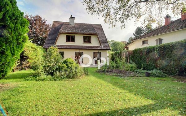 Maison à vendre    6 pièces • 180 m2 Grigny