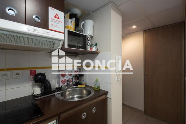 À vendre Studio 19.06 m² - Montélimar 26200