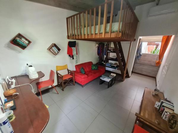 Maison à vendre    5 pièces • 243 m2 Cayenne