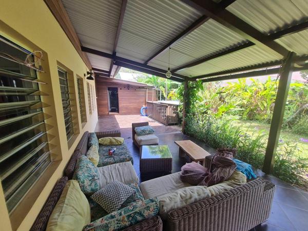 Maison à vendre    5 pièces • 243 m2 Cayenne