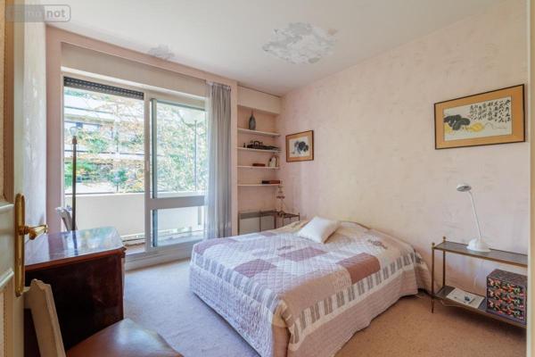Appartement à vendre à Neuilly-sur-Seine dans les Hauts-de-Seine (92200), ref : 92010-1331