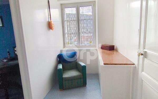 Maison à vendre    7 pièces •  Froncles