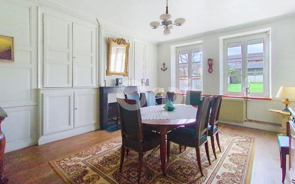 Maison à vendre    7 pièces •  Froncles