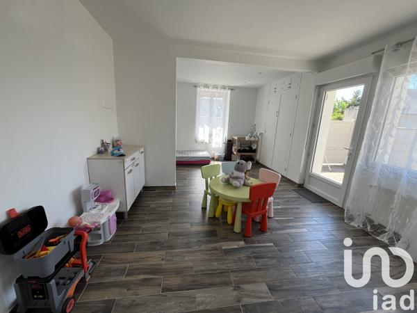 Maison à vendre 6 pièces 133 m² Épernon