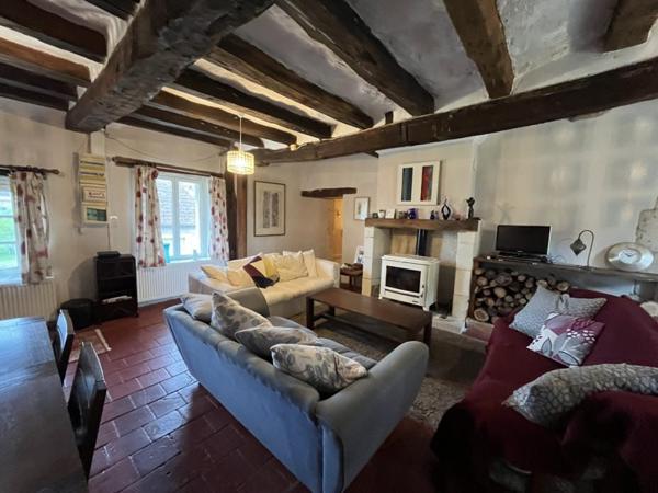 Maison à vendre 120 000 € Paulmy 5 p 144 m² DPE D