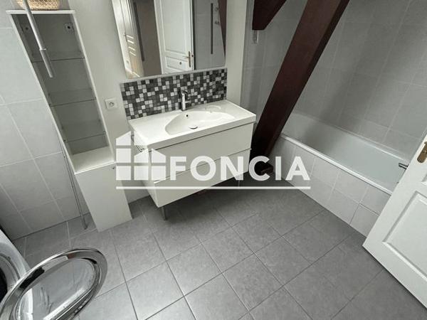 Location Appartement 4 pièces 75.1 m² - 55 RUE LOUIS JOYEUX Corbeil Essonnes 91100