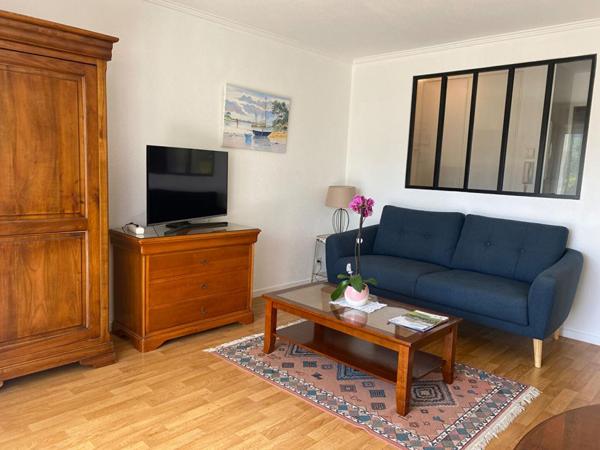 Vannes 3 pièce(s) 57 m2 terrasse jardin privatif garage