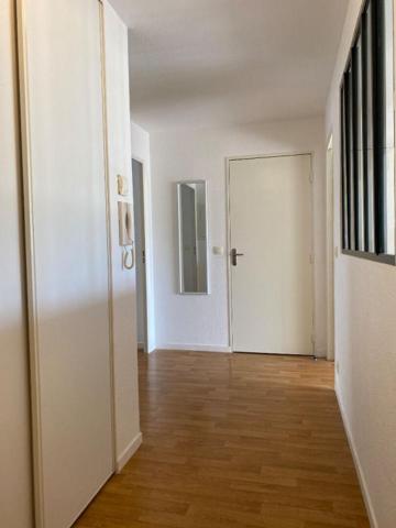Vannes 3 pièce(s) 57 m2 terrasse jardin privatif garage