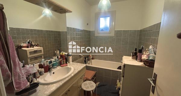 À vendre Appartement 3 pièces 76 m² - Montélimar 26200