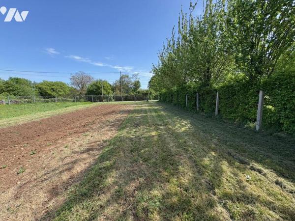 SAINTE NEOMAYE, parcelle de terrain de 1200 m² 