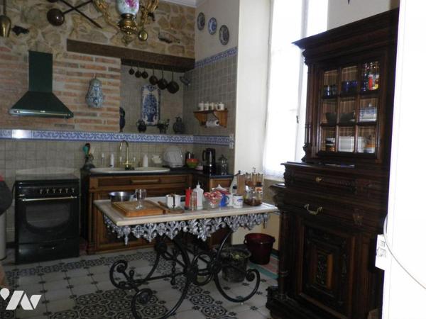 MAISON EN VENTE à ASNIERES SUR VEGRE avec dépendances et sur terrain 5545 m²