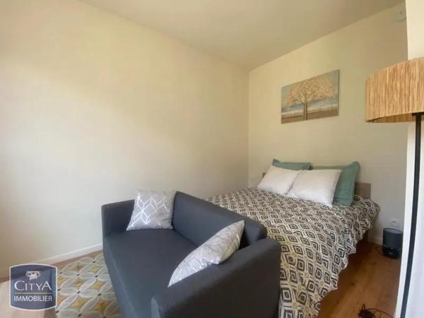 Appartement à louer 1 pièce 24.9m² Lucé (28110)
