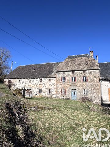 Maison à vendre 11 pièces 227 m² Gourdièges