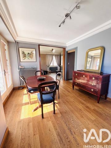 Maison à vendre 11 pièces 227 m² Gourdièges