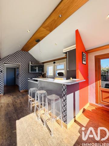 Maison à vendre 11 pièces 227 m² Gourdièges