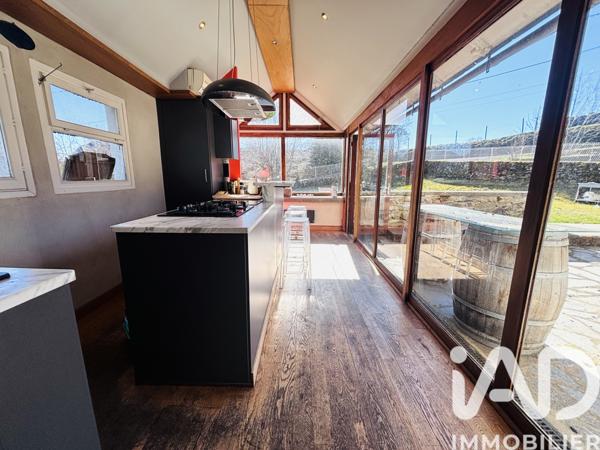 Maison à vendre 11 pièces 227 m² Gourdièges