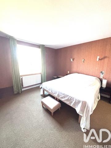 Maison à vendre 11 pièces 227 m² Gourdièges