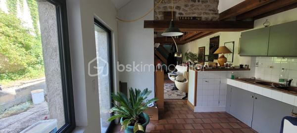 Maison en pierre de 143 m²