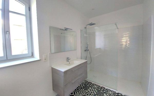 Appartement à louer    3 pièces • 102,50 m2 Château-Thierry