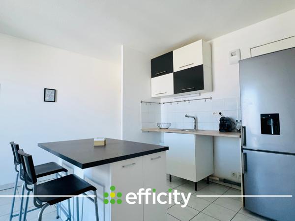 Appartement
         2 pièces
        - 37 m² 186 000 € *