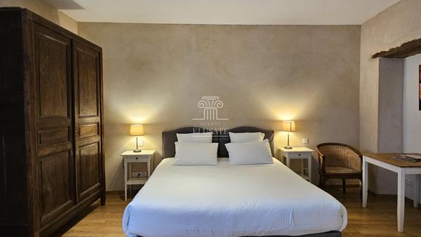 Lagraulet-du-Gers (32330) Magnifique propriété 12 pièces, 7 chambres et un appartement de 100m² - secteur Eauze