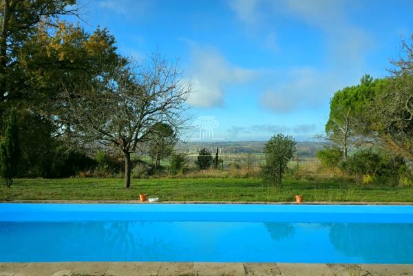 Lagraulet-du-Gers (32330) Magnifique propriété 12 pièces, 7 chambres et un appartement de 100m² - secteur Eauze