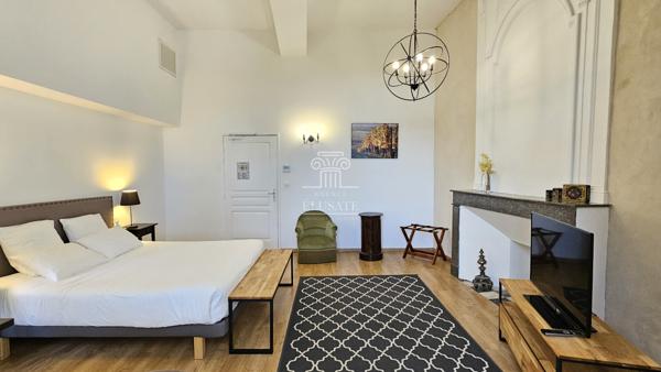 Lagraulet-du-Gers (32330) Magnifique propriété 12 pièces, 7 chambres et un appartement de 100m² - secteur Eauze