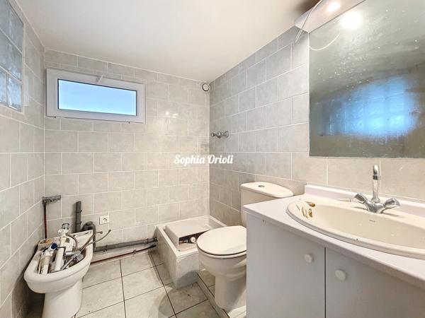 Maison 8 pièces - 196 m² Exclusivité efficity