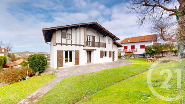 Maison à vendre  6 pièces - 139,05 m2 ST JEAN DE LUZ - 64