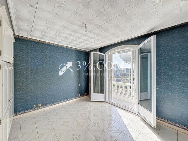 Maison 11 pièce(s) 5 chambre(s) 398 m²