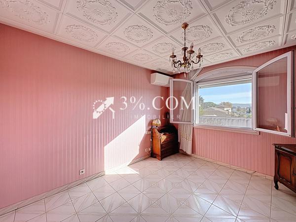 Maison 11 pièce(s) 5 chambre(s) 398 m²