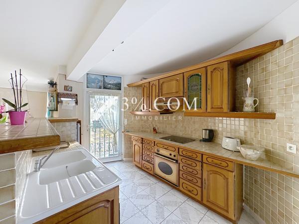 Maison 11 pièce(s) 5 chambre(s) 398 m²