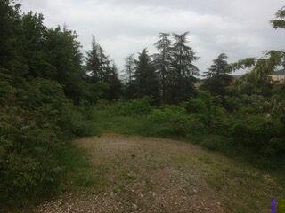 Privas-(07000)-Terrain à bâtir pour la réalisation de 5 villas