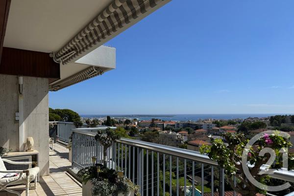 Appartement F4 à vendre  4 pièces - 162,19 m2 LE CANNET - 06