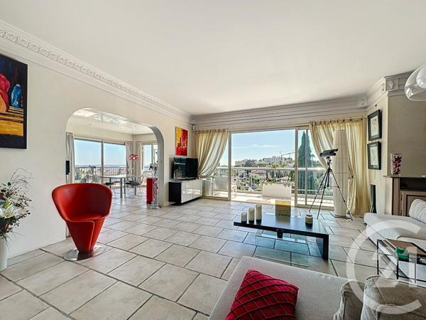 Appartement F4 à vendre  4 pièces - 162,19 m2 LE CANNET - 06